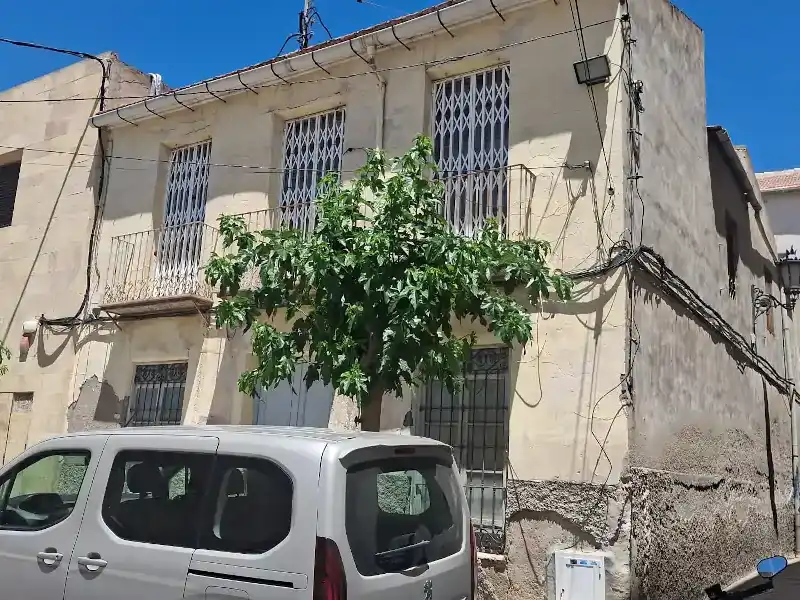 Casa junto a Catedral y plaza Marqués de Rafal – Orihuela