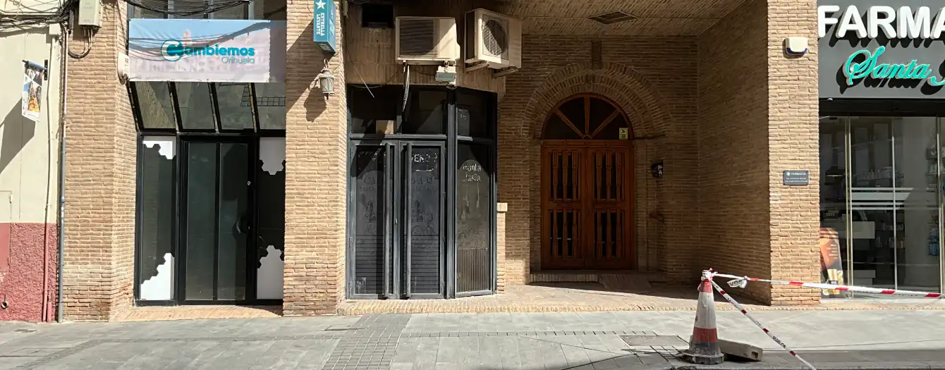 Local con licencia de bar en Orihuela